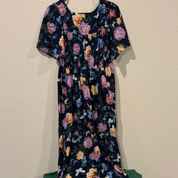 Torrid 00X Floral Midi Dress - Picture 5 of 6